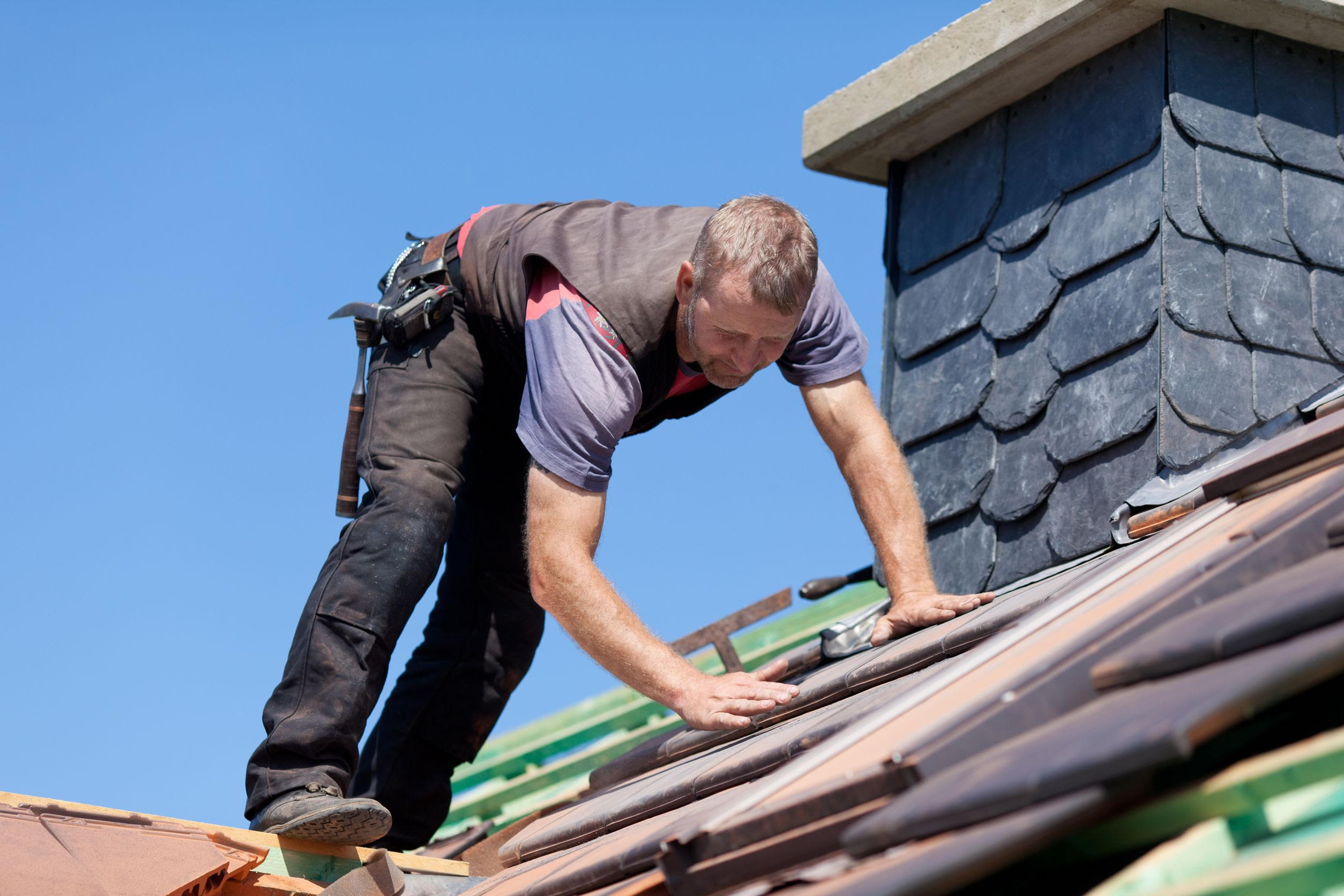 Как узнать, когда нужно срочно ремонтировать крышу?